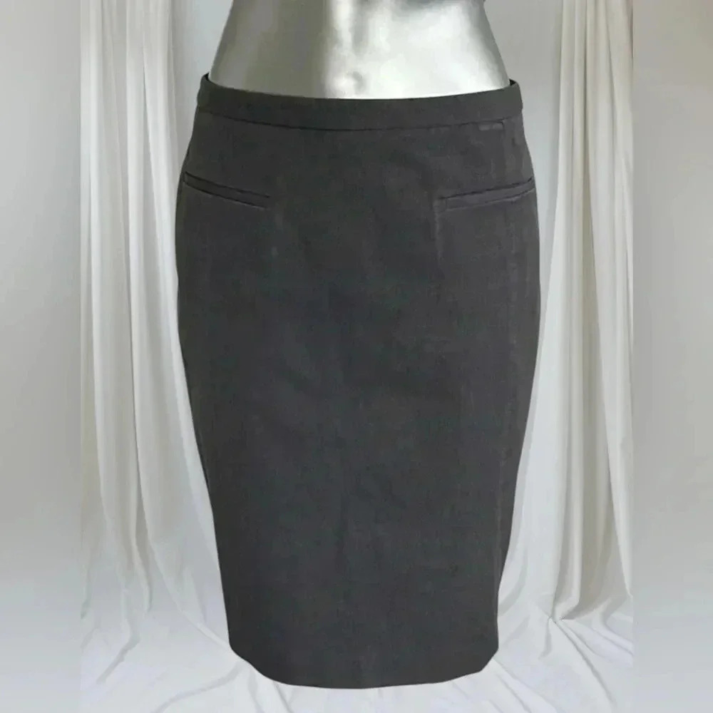 $10 Add-on | Women’s Banana Republic Grey Pencil  Skirt